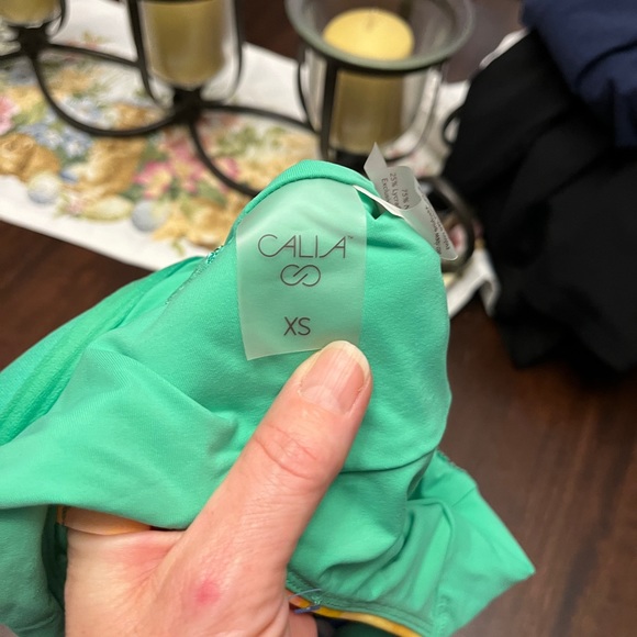 Calia swim suit top xs - Picture 2 of 2